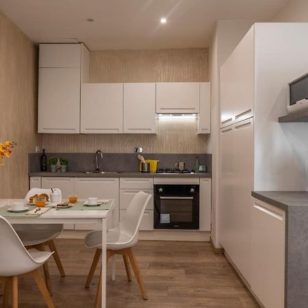 Door22 - Apartment In S. Lorenzo Florence Luaran gambar