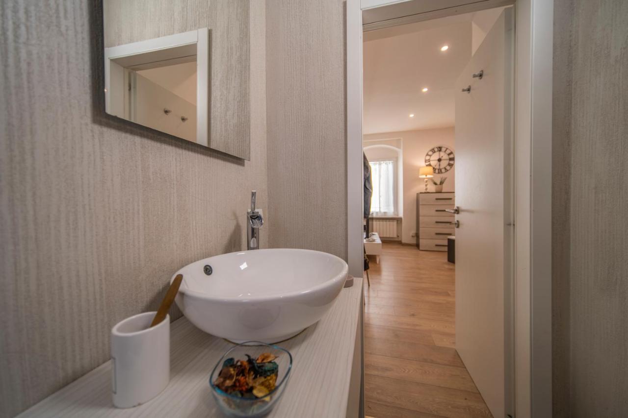 Door22 - Apartment In S. Lorenzo Florence Luaran gambar
