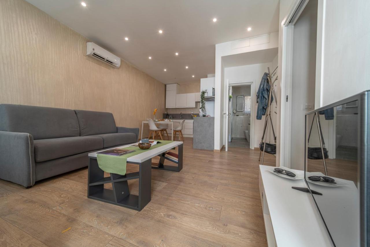 Door22 - Apartment In S. Lorenzo Florence Luaran gambar